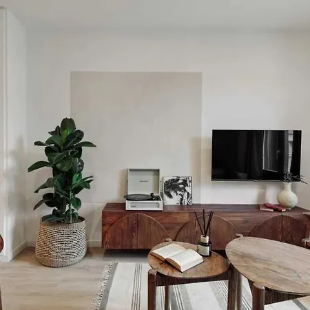 New Born 2br Apartment Barcelona